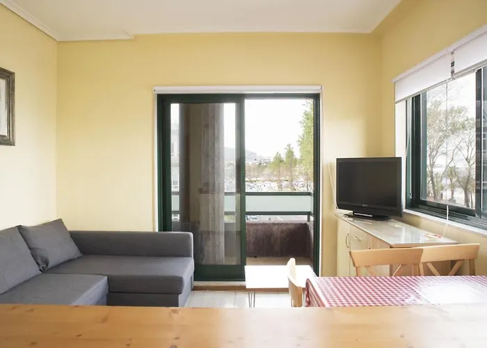Apartamento Samil Primera Linea De Playa 2H